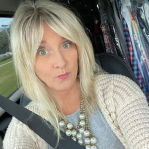 Meet your Posher, Stacey